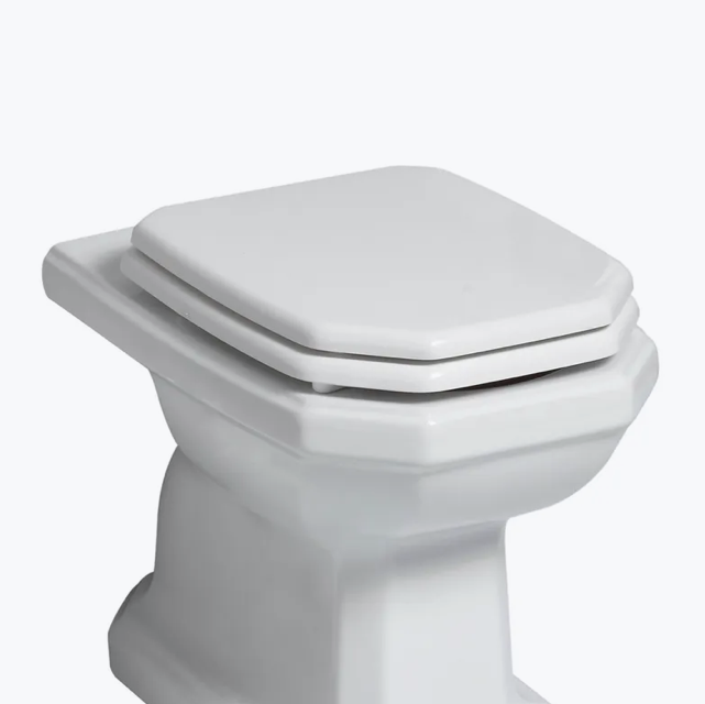 WC seat for Provence 900 collection with cushioning