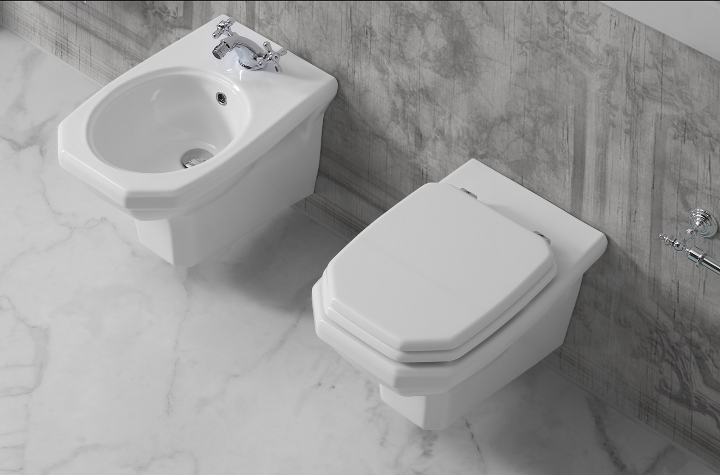 WC suspendu en céramique Provence 700 par Balneo Toscia Style classique