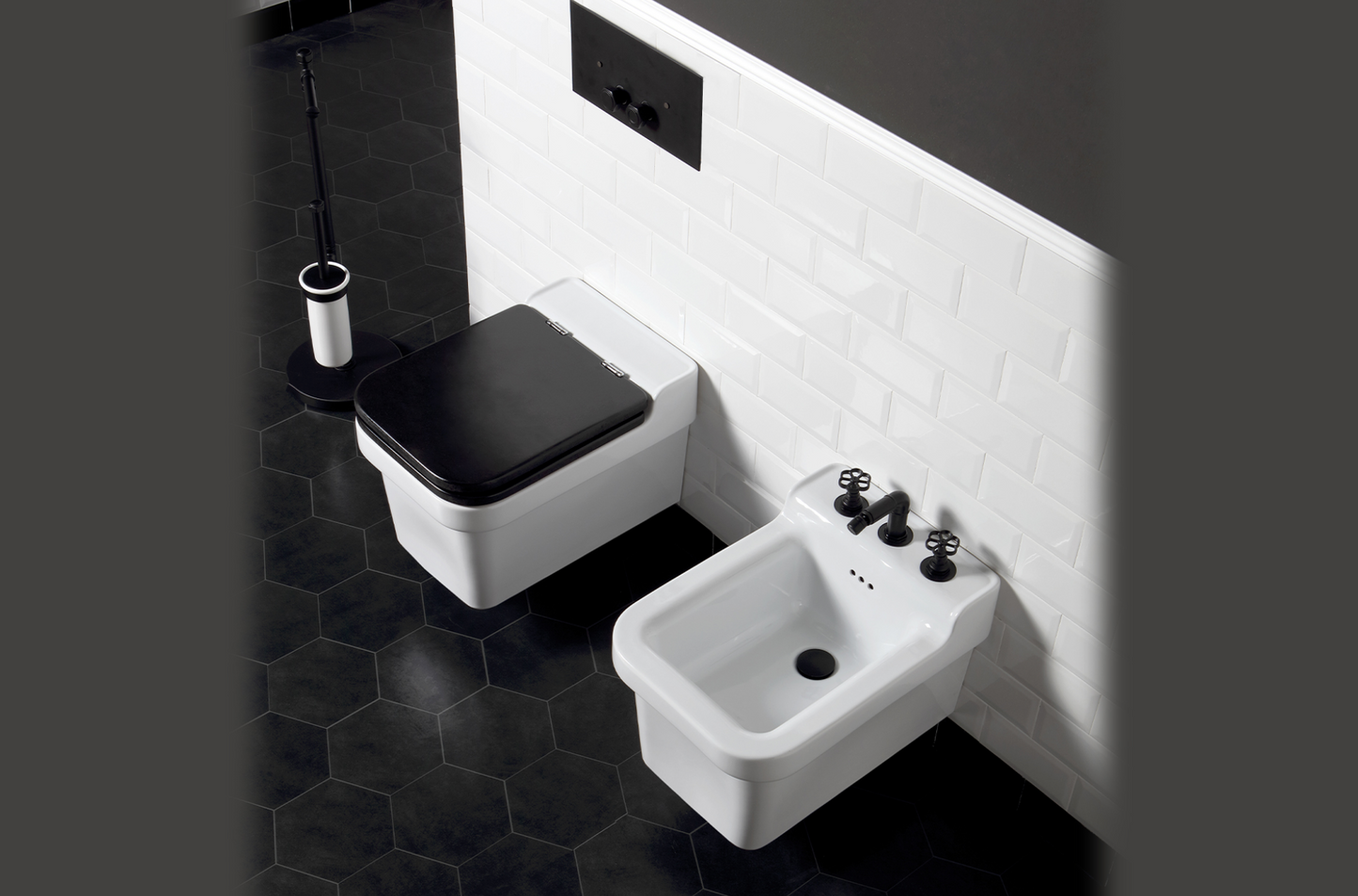 Industrialis industrial style suspended ceramic toilet