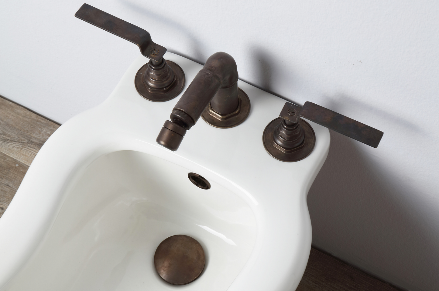 Válvula click para lavabos y bidés de Balneo Toscia