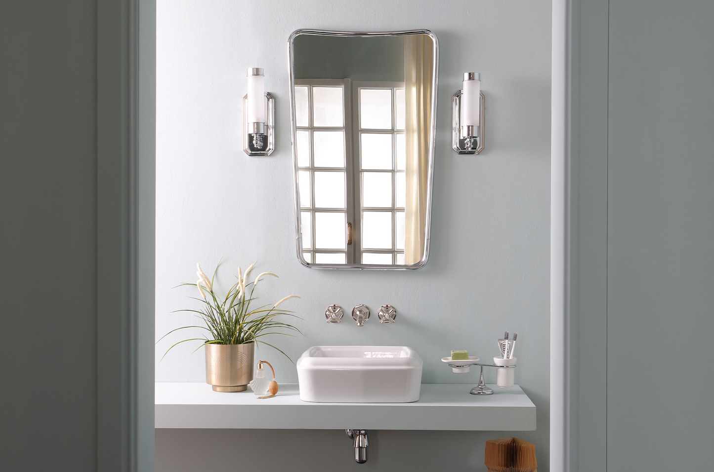 Trapezoidal bathroom mirror with metal frame Fifties Vintage style