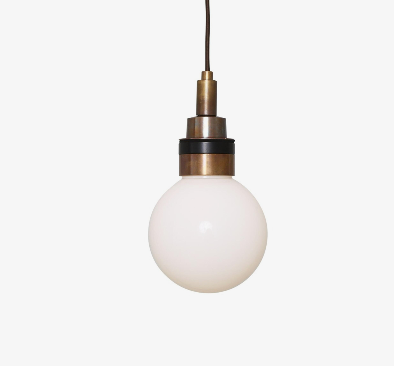 Lámpara Colgante Baño Loch IP65 | Globo de Vidrio | Mullan Lighting