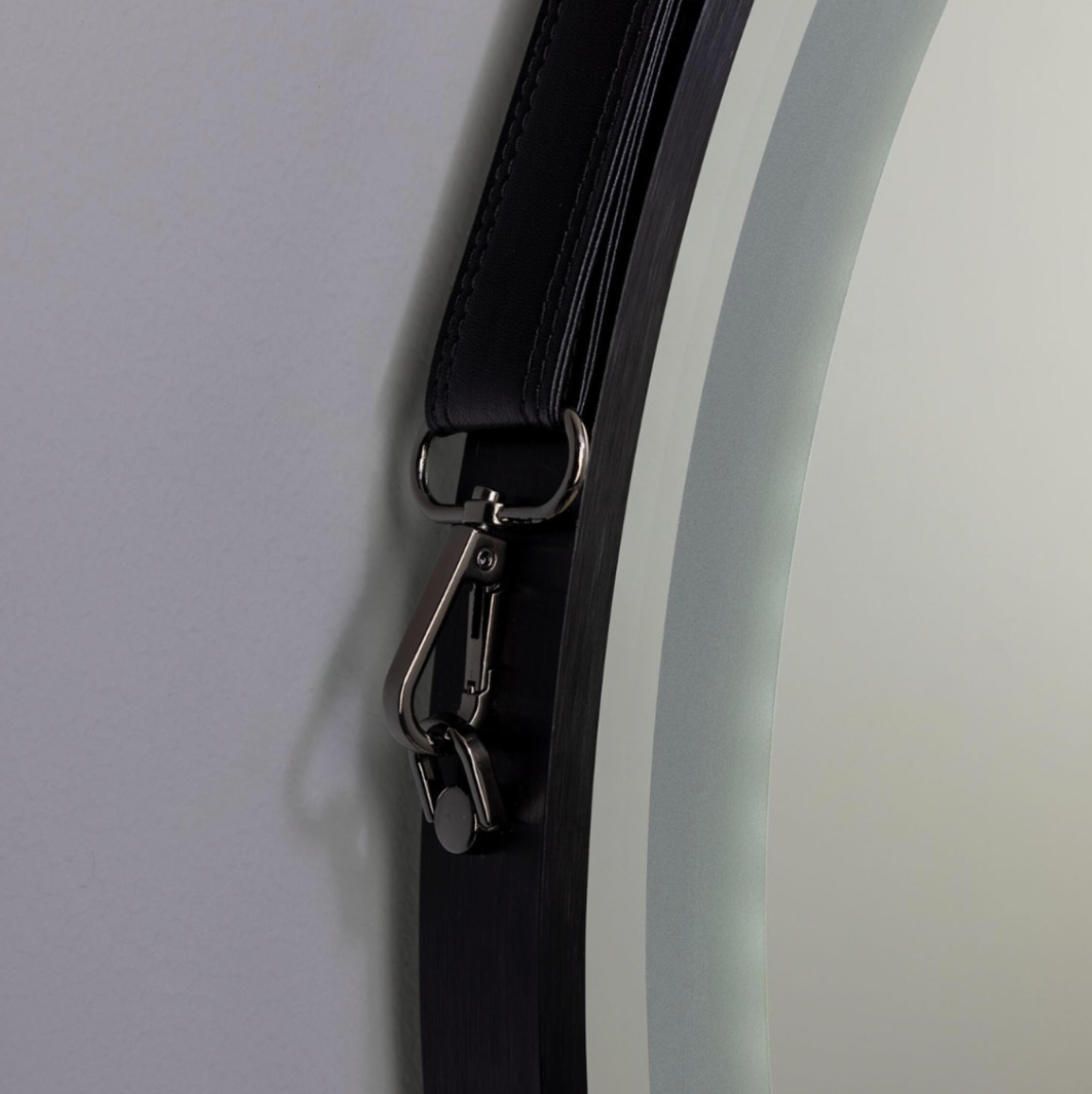 Espejo de Baño Redondo LED Sines Marco Negro IP44 60cm – Mullan Lighting