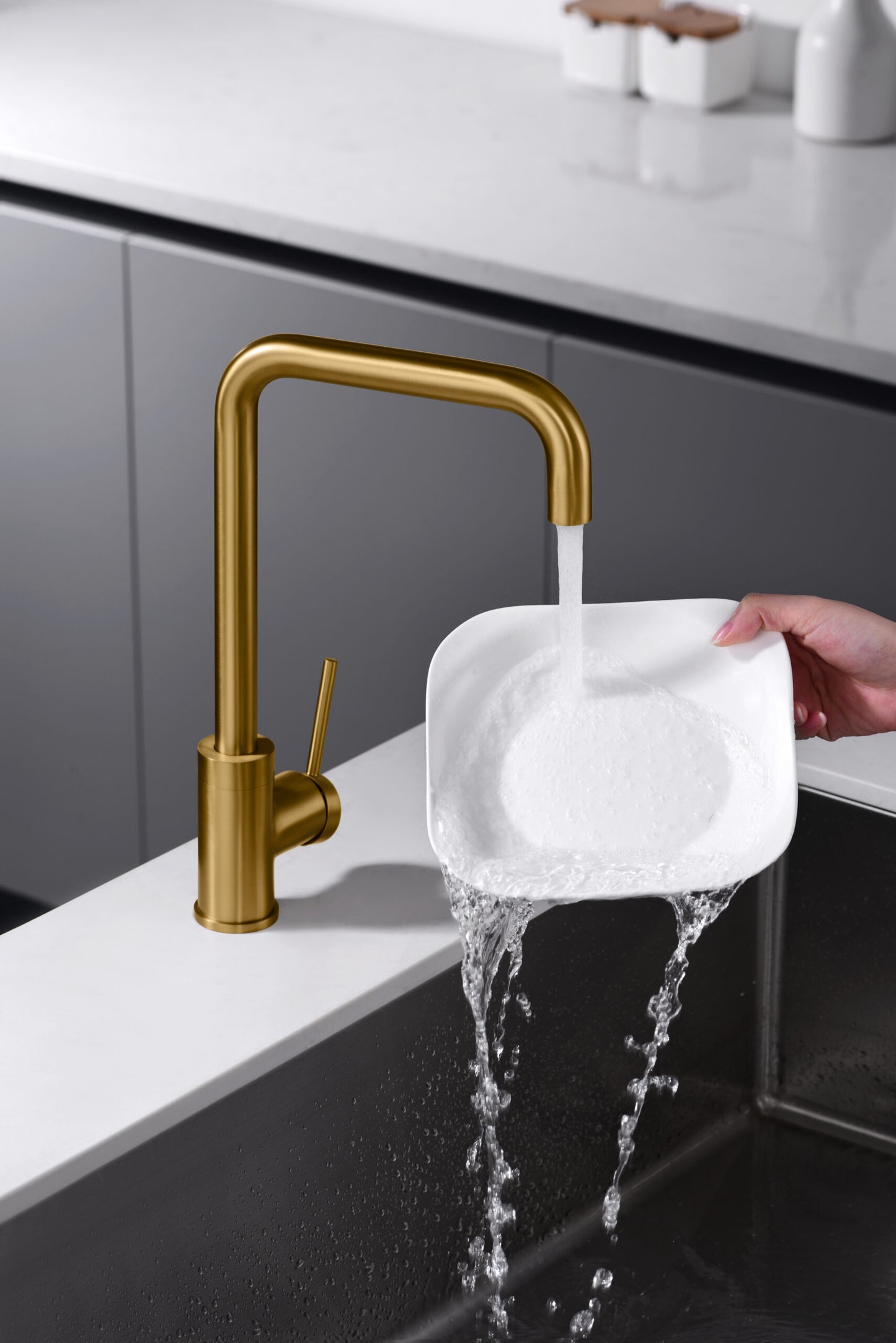 Loira brushed gold single-lever kitchen faucet by Imex