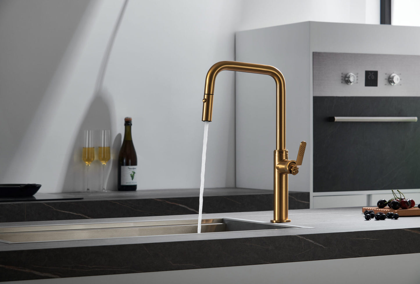 Imex Niza brushed gold pull-out single-lever kitchen faucet