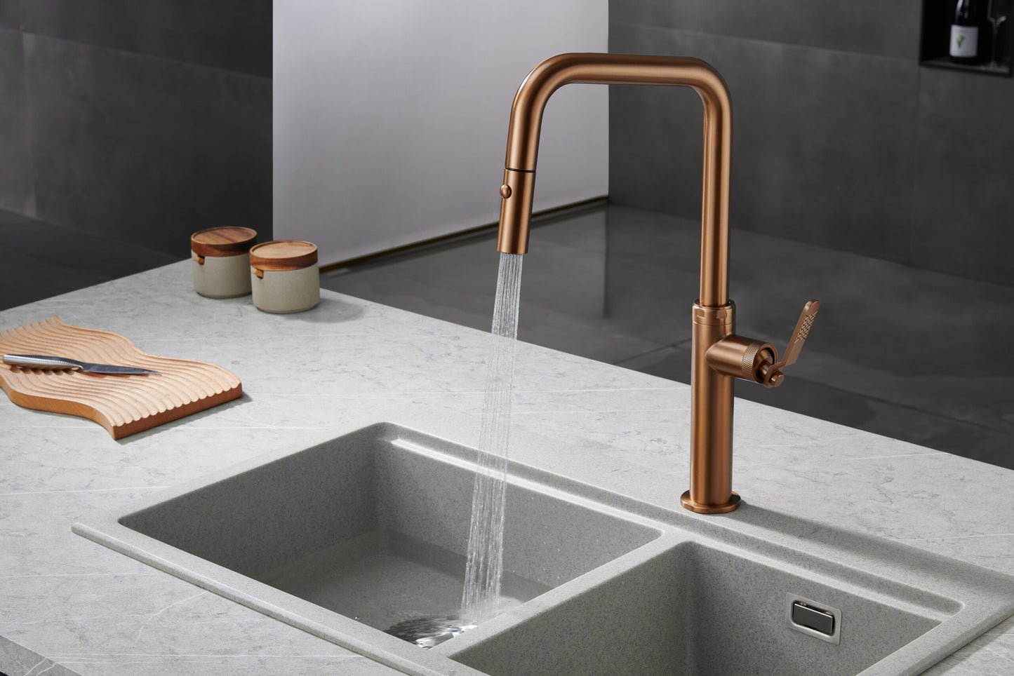 Imex Niza brushed rose gold pull-out single-lever kitchen faucet