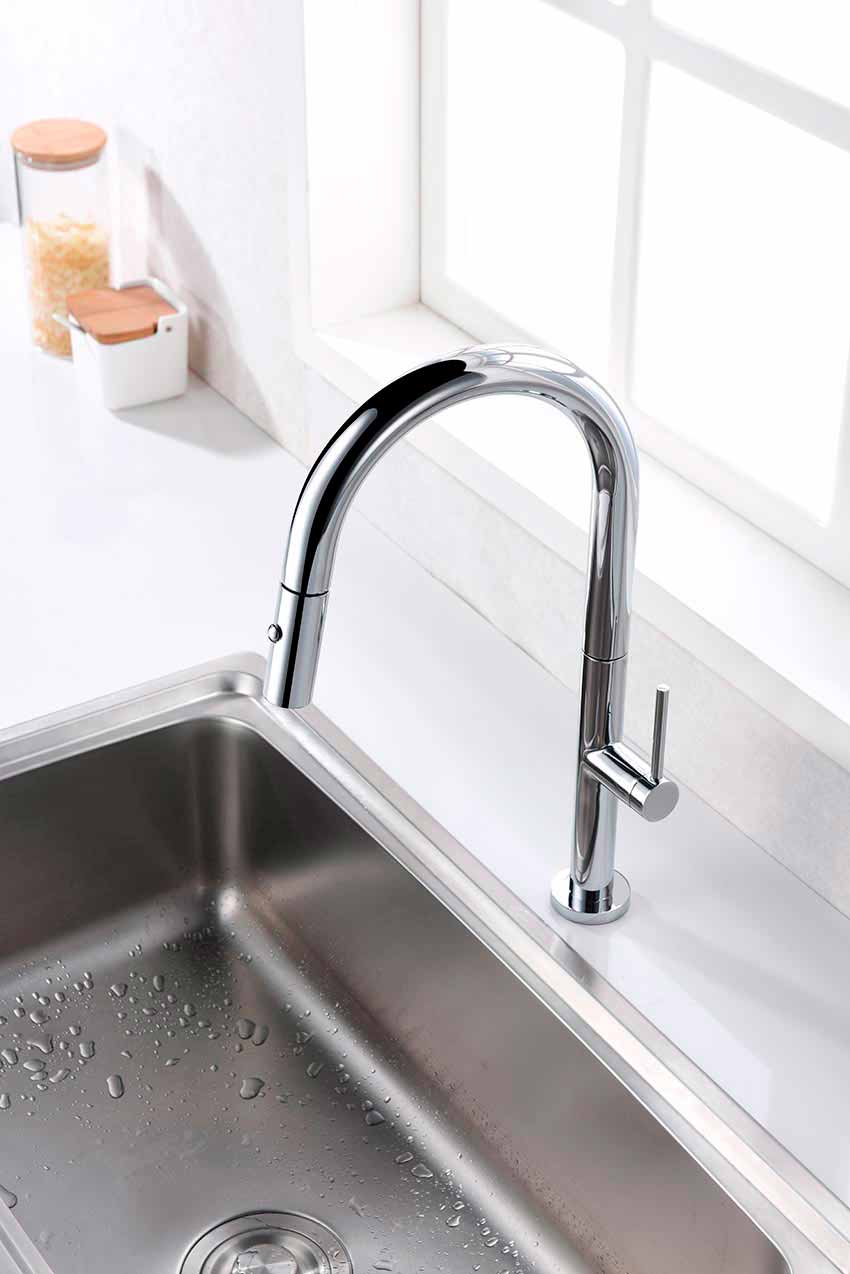 Imex Samoa chrome pull-out single-lever kitchen faucet