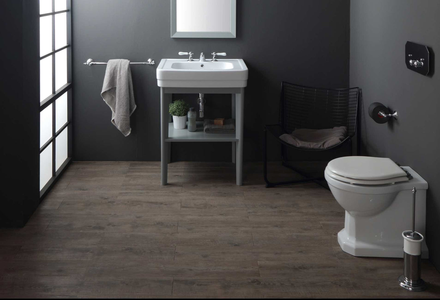 ambientacion baño con wc clasico a suelo Provence900