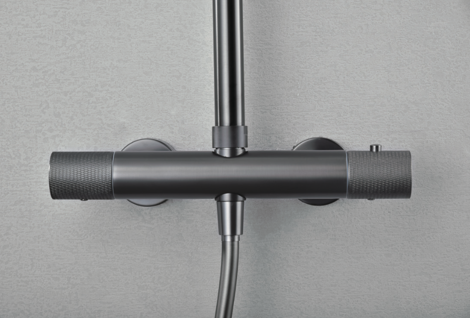 detalle columna monomando Line black gun metal