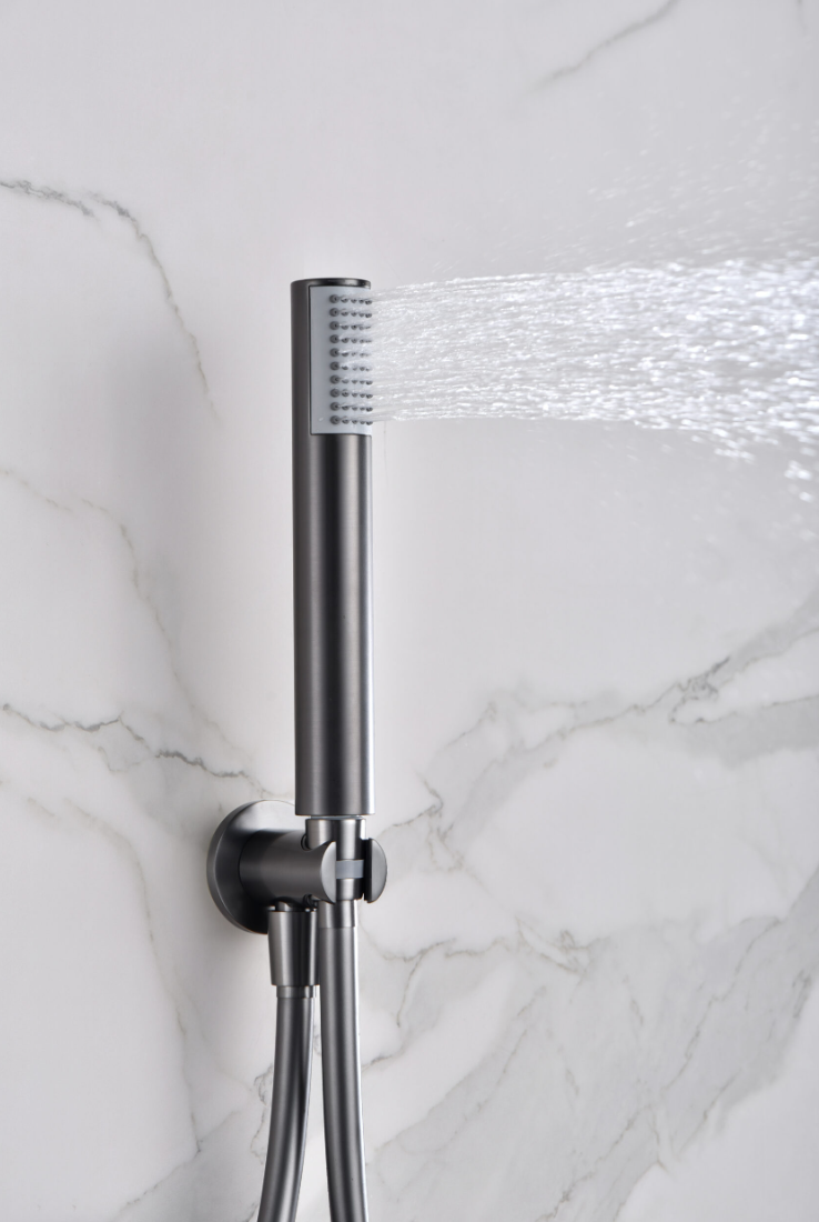 detalle conjunto ducha empotrado termostatico Monza black gun metal