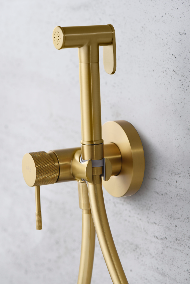  grifo bidet empotrado Line oro cepillado