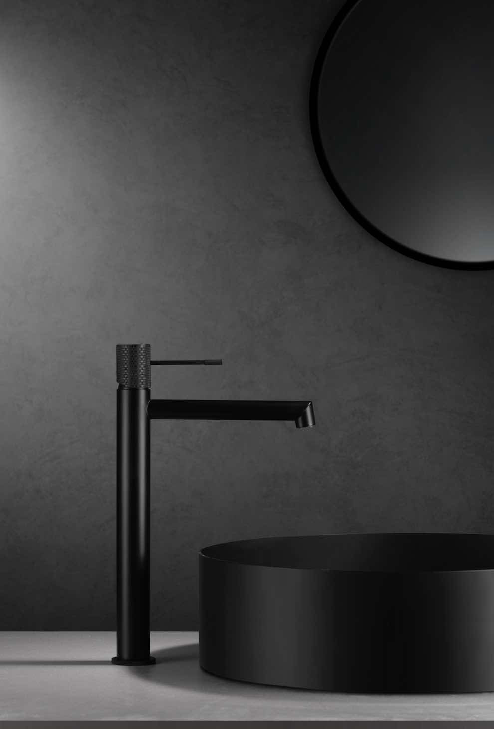grifo lavabo alto Line negro mate