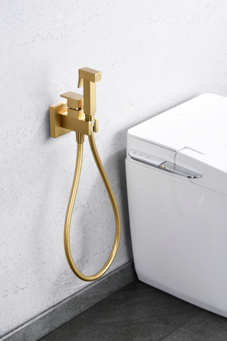 imagen griferia bidet empotrada Irlanda oro cepillado