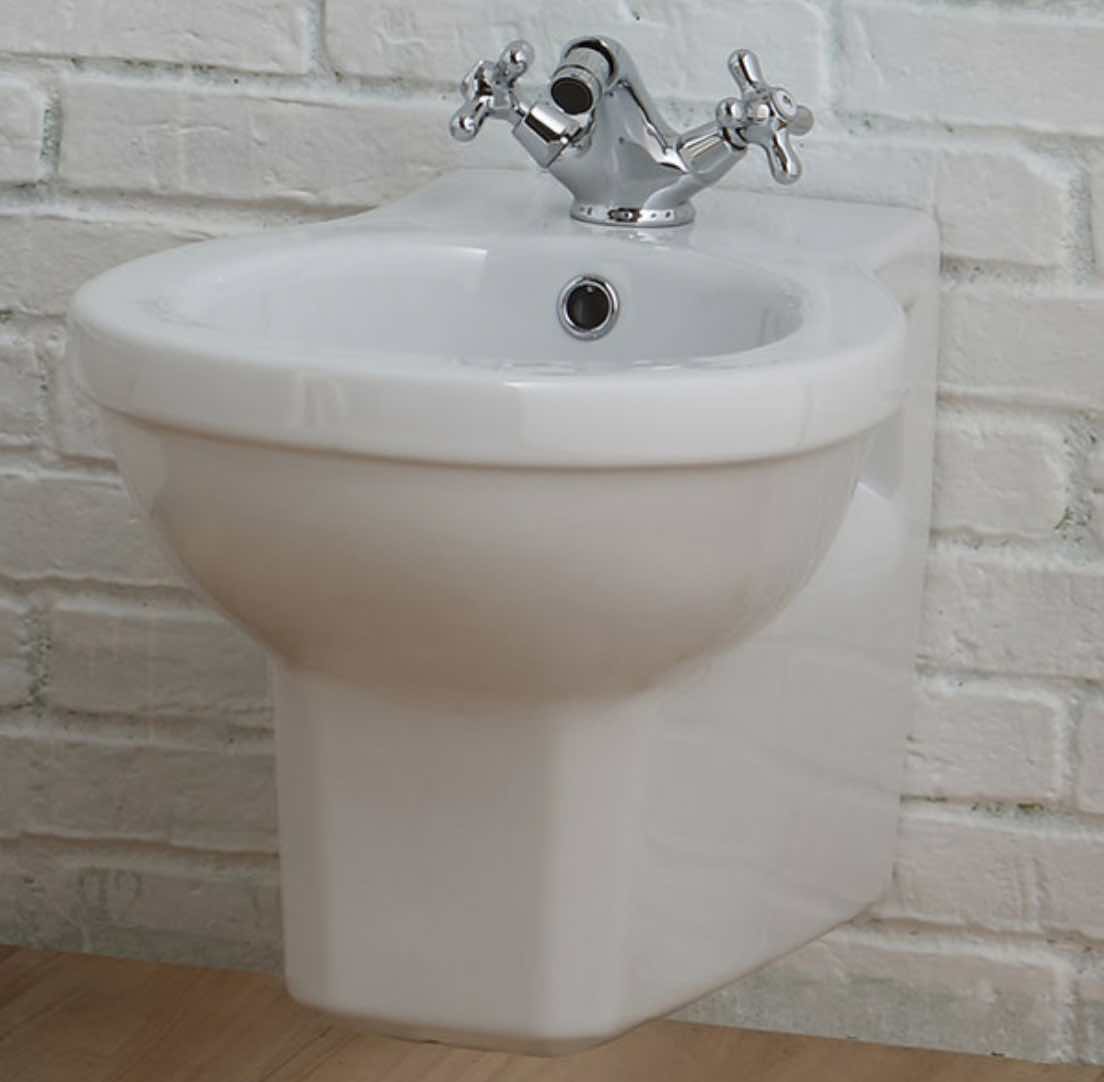 vista bidet suspendido Provence900 clasico con grifería