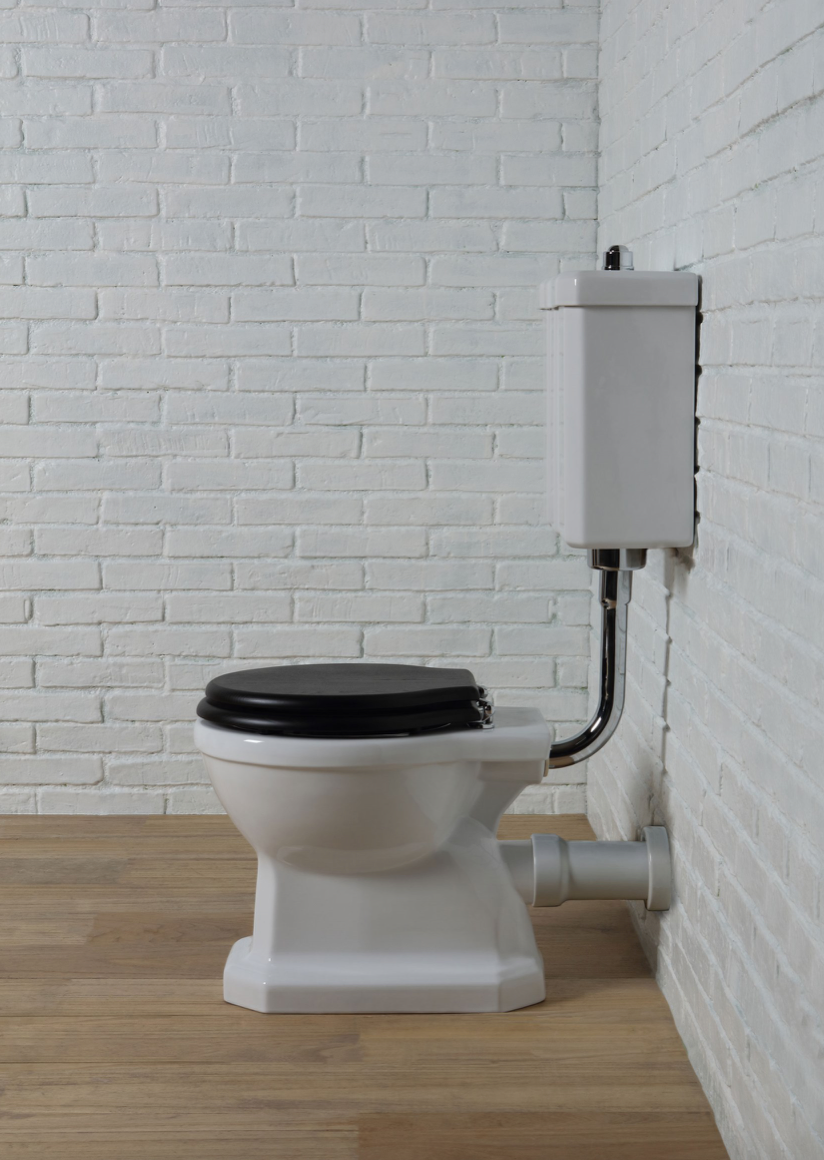 WC cerámica a suelo estilo Clásico con cisterna baja