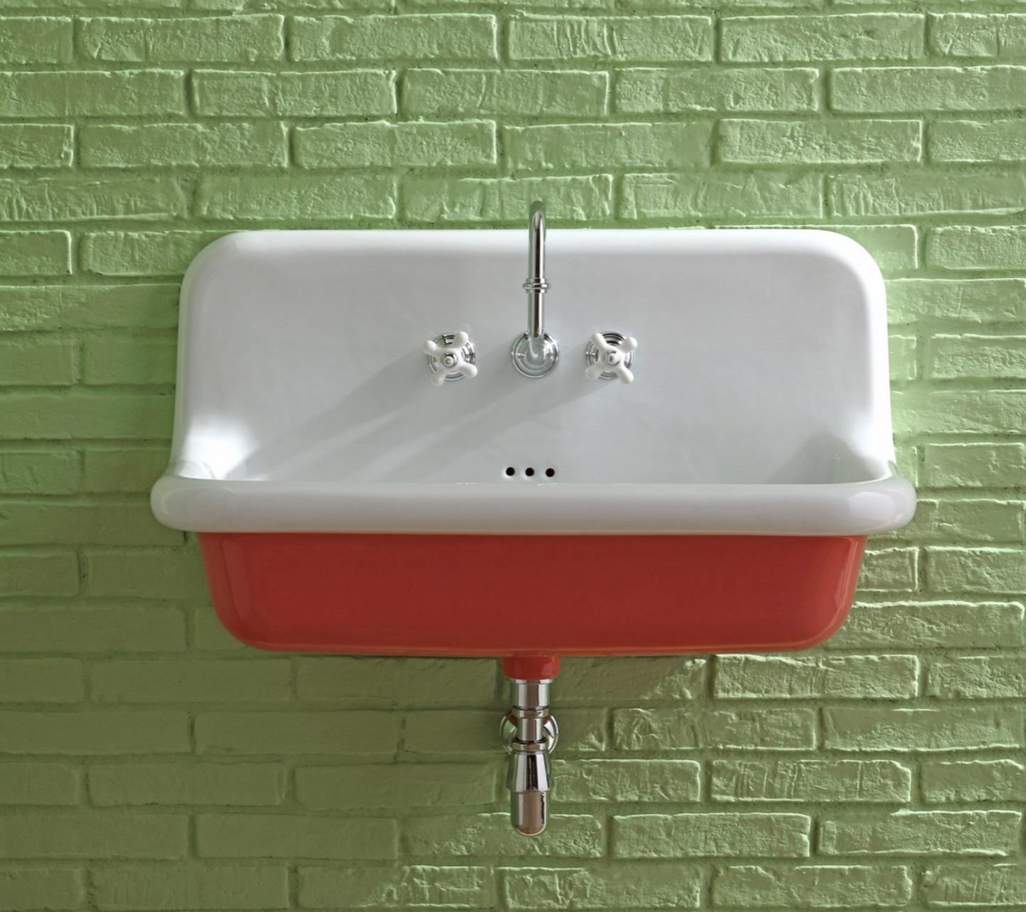 Built-in high-neck washbasin taps for True Colors Vintage-style washbasins