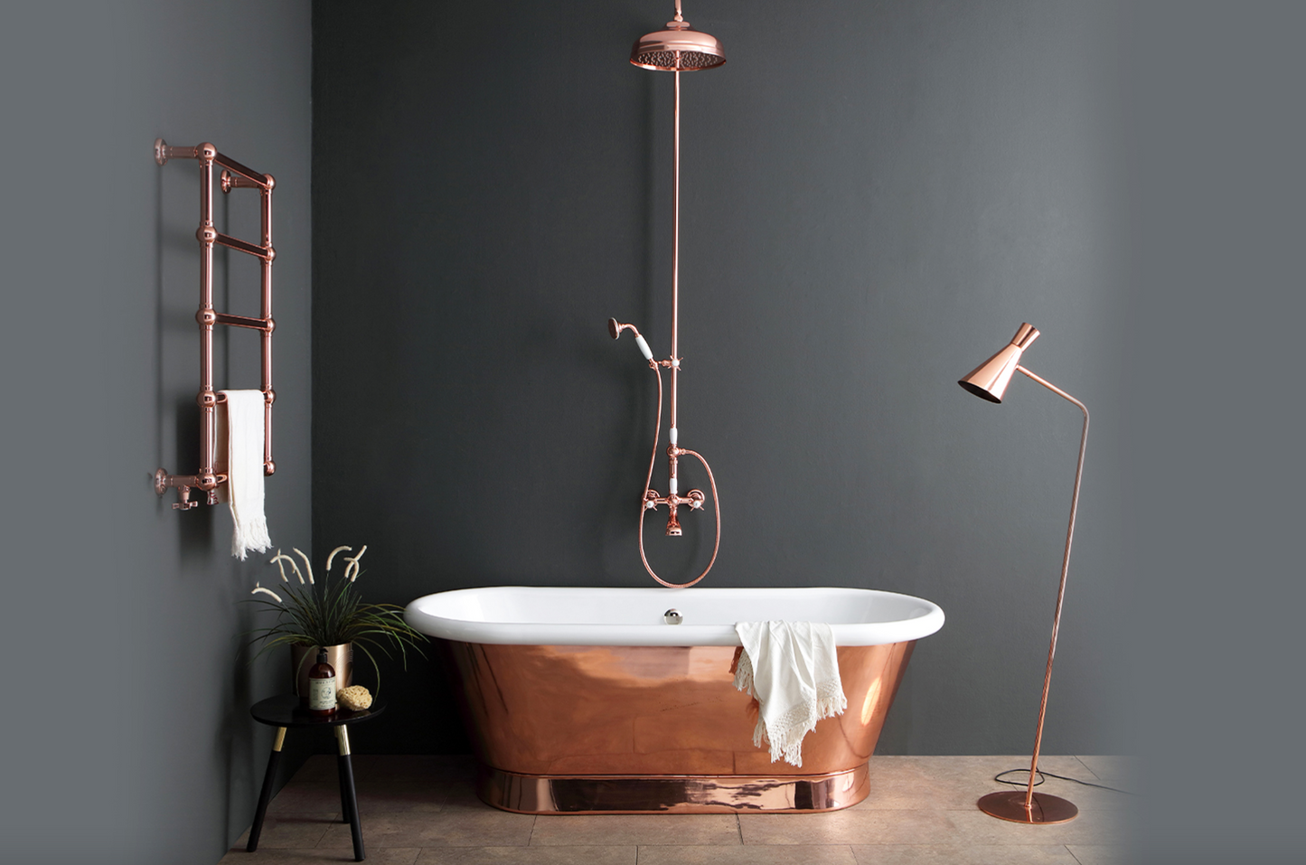 Vintage style Elegance copper bathtub