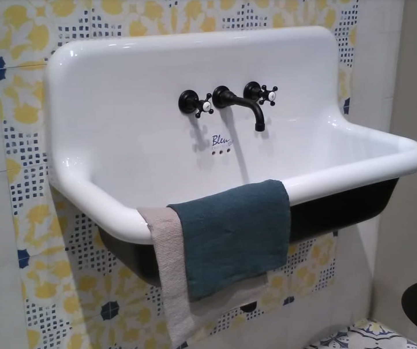 Grifería lavabo empotrada para lavabos True Colors estilo Vintage